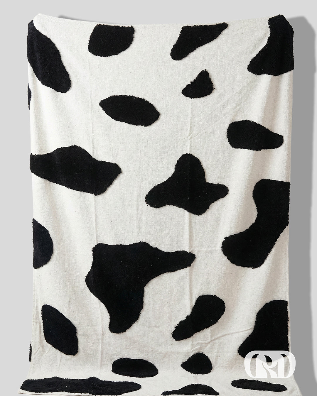 COW PRINT SOFA TUFTED SOFA THROW
