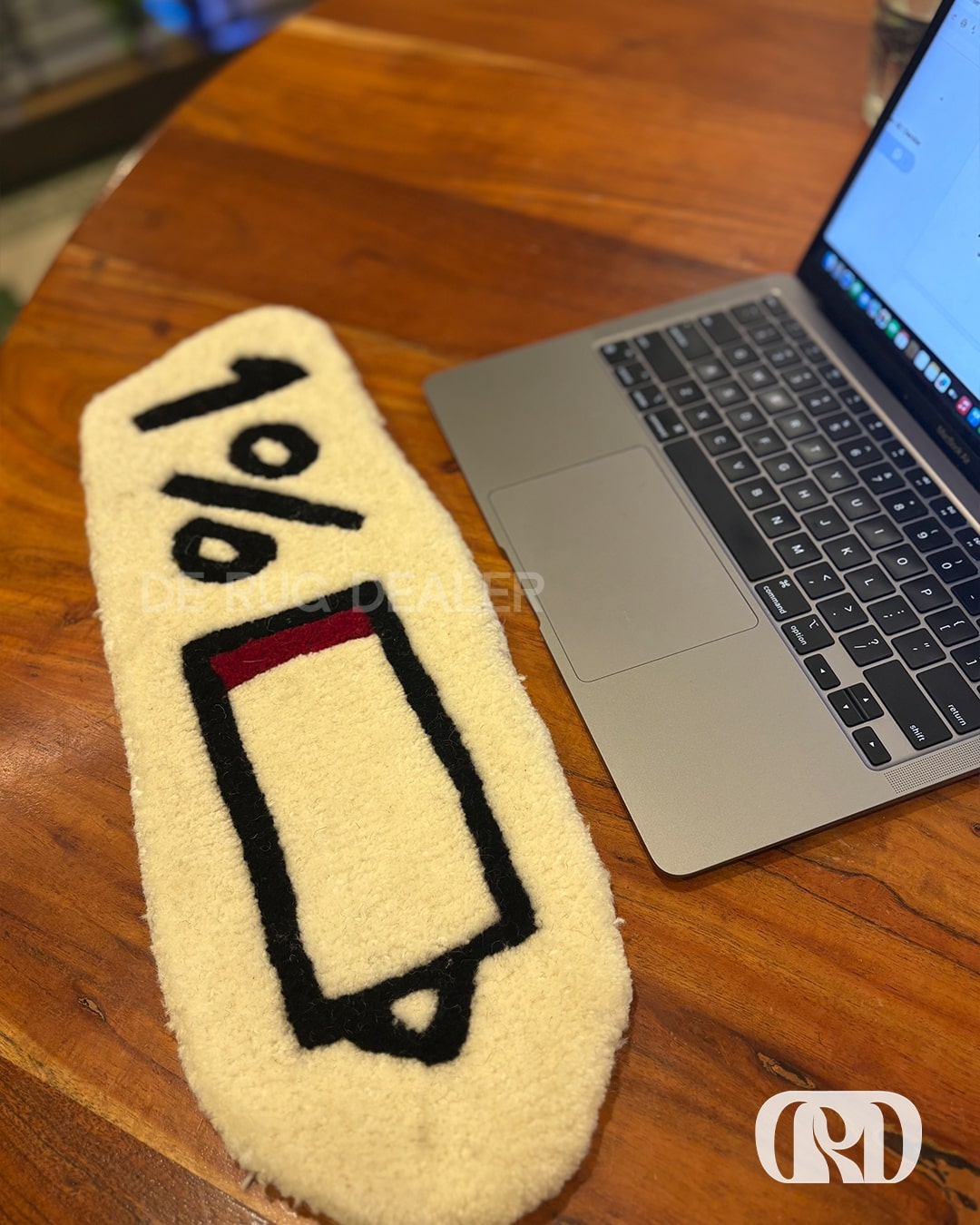 BATTERY KEYBOARD RUG 2