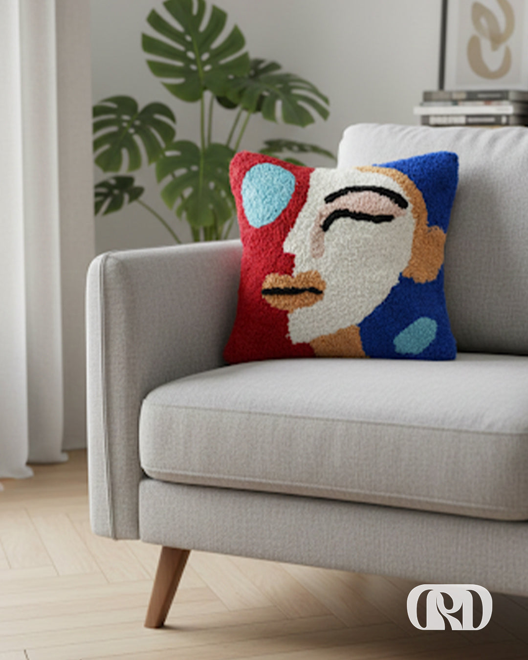 ABSTRACT TUFTED CUSHION COVER