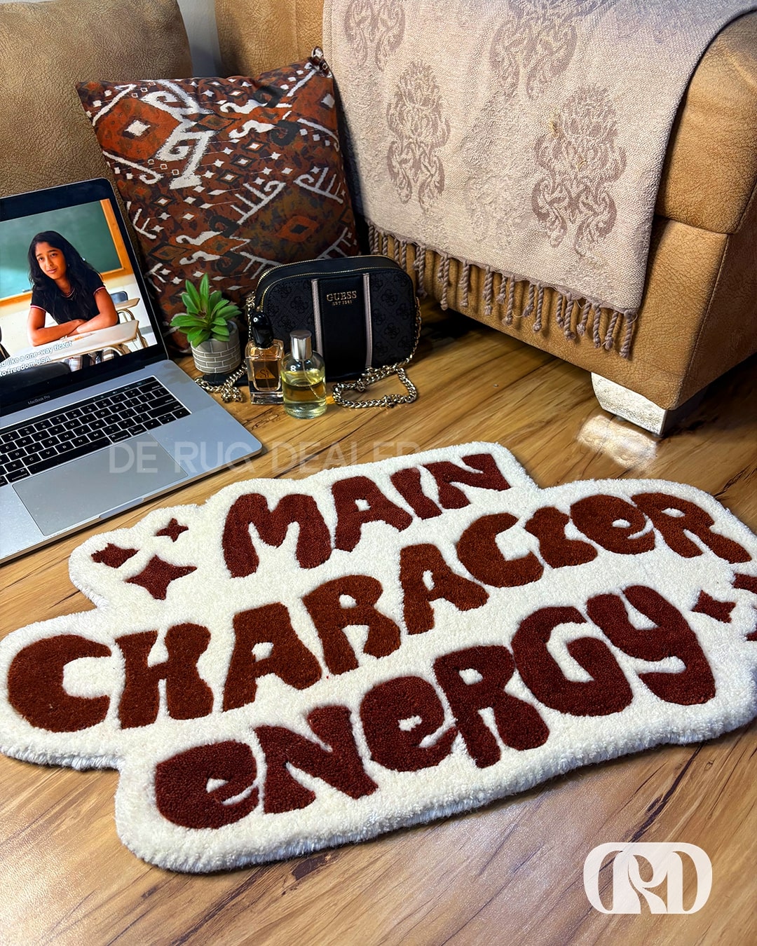 MAIN CHARACTER ENERGY RUG