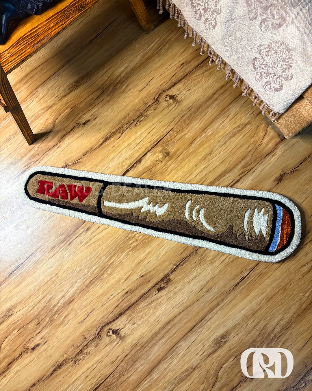 RAW JOINT RUG